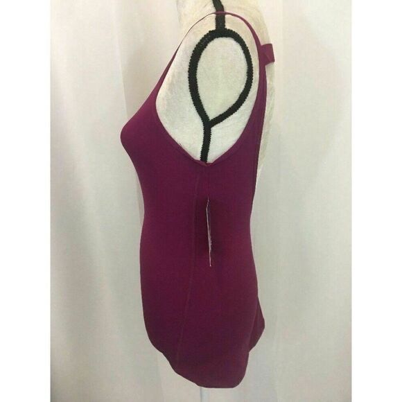 Nike New Scoop Neck Athletic Tank top dry fit - Picture 3 of 8